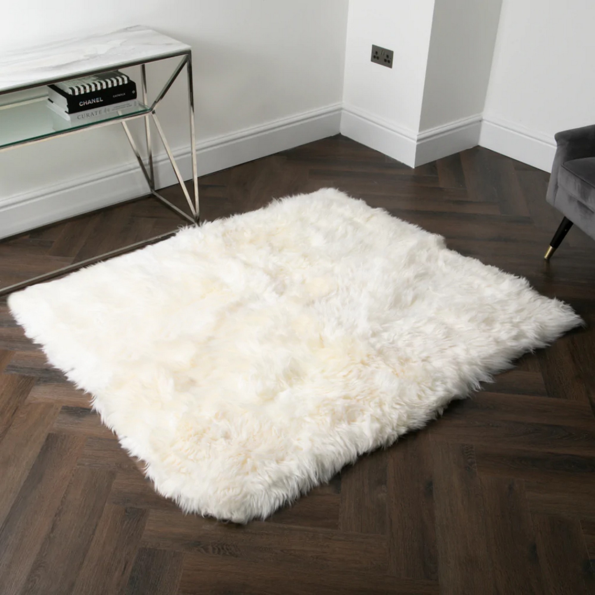 Beaumont New Zealand Sheepskin Rug in Natural White70x140cm 2 2